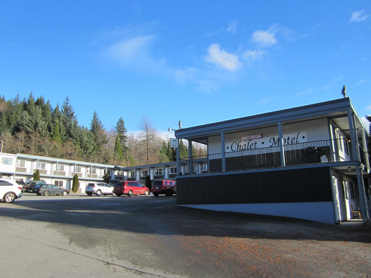 Chalet Inn Kitimat 외부 사진